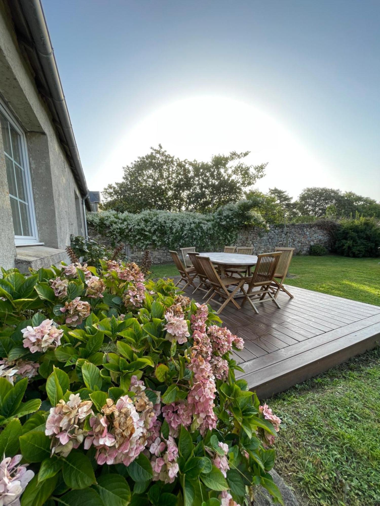 Les Cottages Du Manoir, Jacuzzi -קרוזון מראה חיצוני תמונה